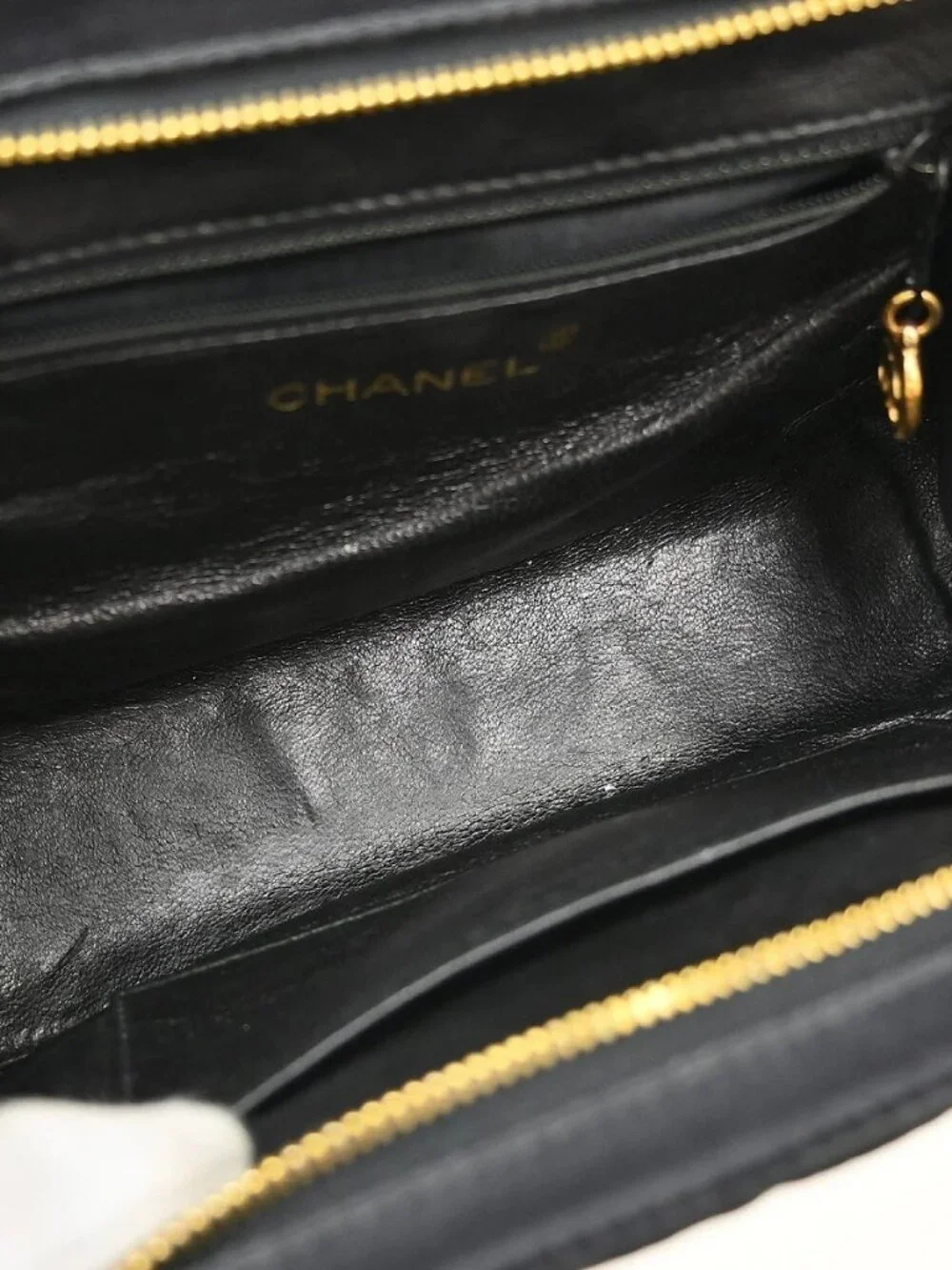 Chanel Black Satin Handbag KQ01486